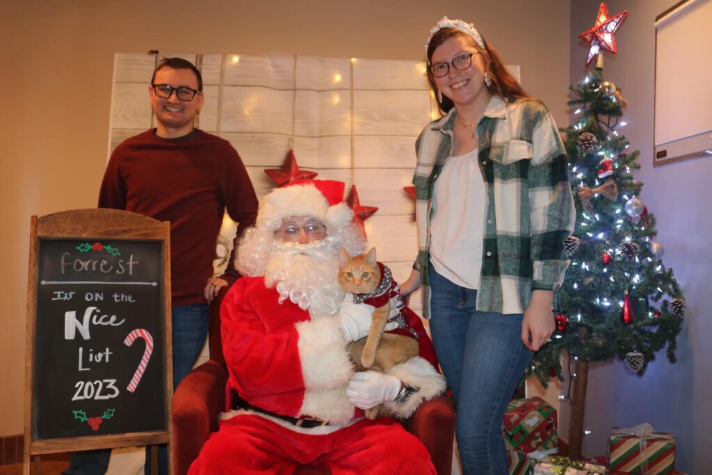 December: Photos with Santa